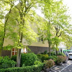 Hotel Greenhotels Roissy Parc Des Expositions ***